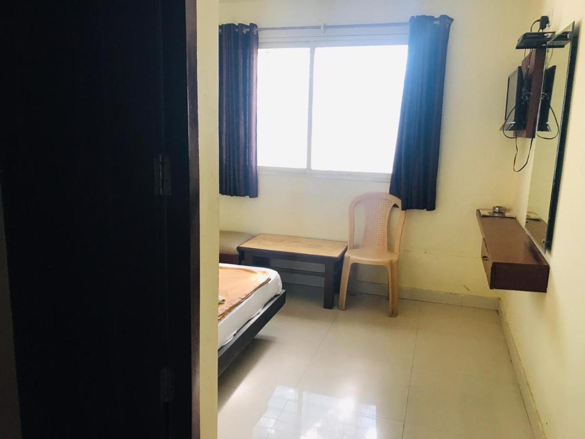 Staymaker Bright Palace Residency Simoga Kültér fotó