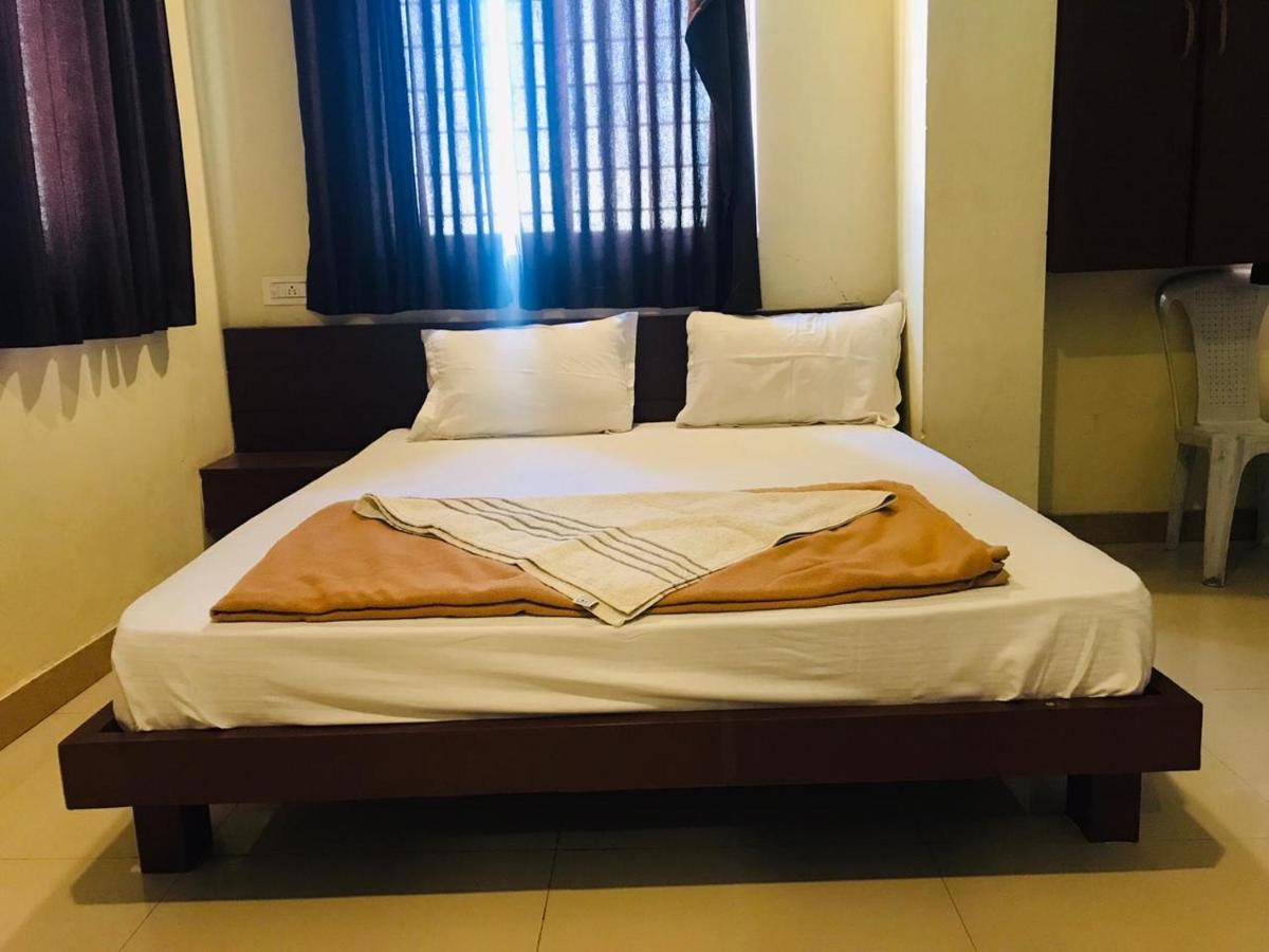 Staymaker Bright Palace Residency Simoga Kültér fotó